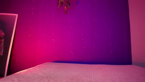 Vanelope online show from 11.20.25