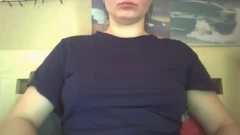 Snapshot of vanesajewel chatting on 02.10.25 VanesaJewel online show from 02.10.25