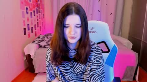 Snapshot of vanessa_brills chatting on 02.07.25 Vanessa online show from 02.07.25