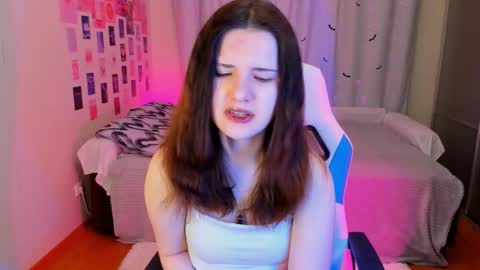 Snapshot of vanessa_brills chatting on 02.15.25 Vanessa online show from 02.15.25
