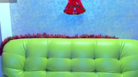 RUSSIAN BARBIE BABE online show from 12.17.25