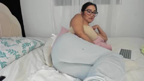 Vanessa online show from 10.01.25