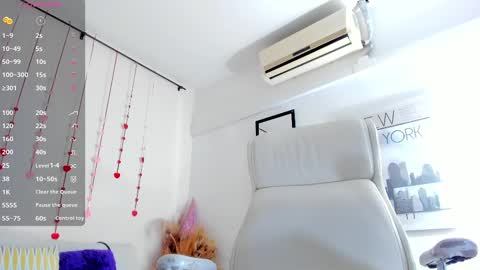 Vanessa online show from 02.15.25