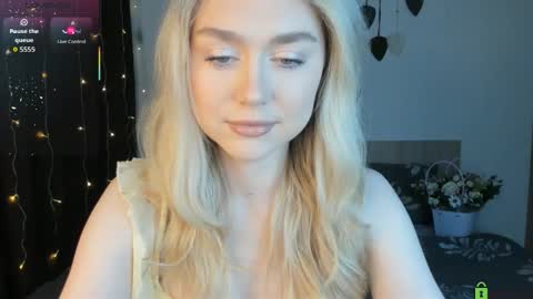 Vanessa Maes online show from 02.19.26