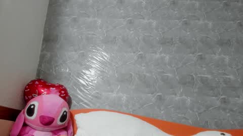 vanessaadol online show from 03.05.25