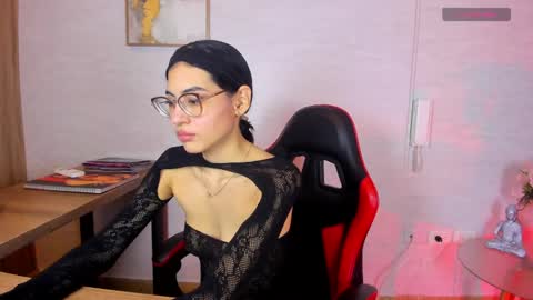 Vanessa online show from 05.18.26