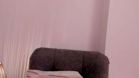 Snapshot of vanessajohnsonn chatting on 05.22.26 vanessajohnsonn online show from 05.22.26
