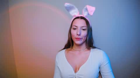 Snapshot of vanessakim_ chatting on 12.29.24 Vanessa online show from 12.29.24