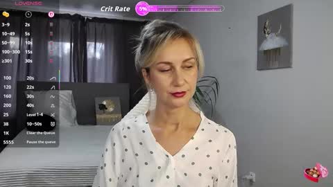 Vanessa  online show from 09.12.25