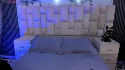 Snapshot of vanessascott_ chatting on 06.24.26 vanessascott_ online show from 06.24.26