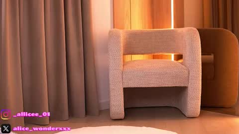 Vanessa Simon online show from 03.21.26