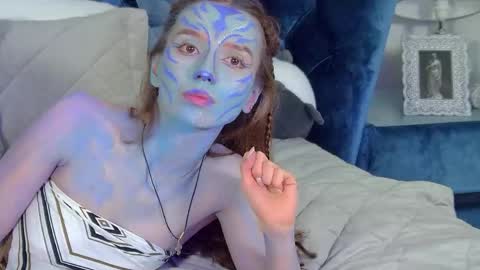 VanessaVienne online show from 04.21.26