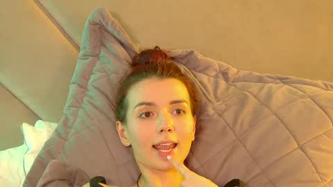 VanessaVienne online show from 06.08.26