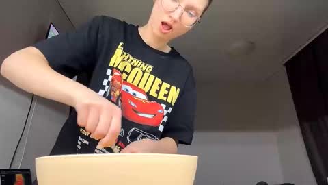 Kim online show from 11.29.25