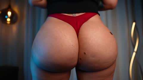 Vania  online show from 01.13.25