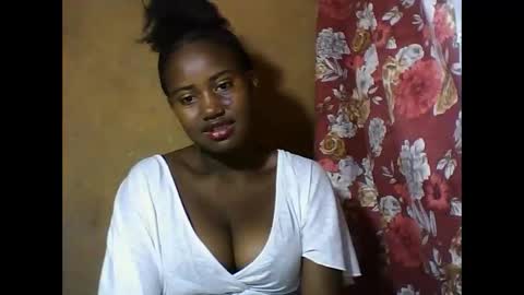 vaniah321 online show from 12.21.24