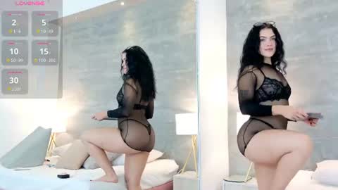 Snapshot of vanika_ray chatting on 07.11.26 vanika_ray online show from 07.11.26