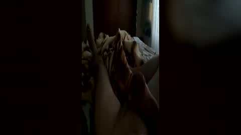 Snapshot of vanili_ chatting on 06.18.26 vanili_ online show from 06.18.26