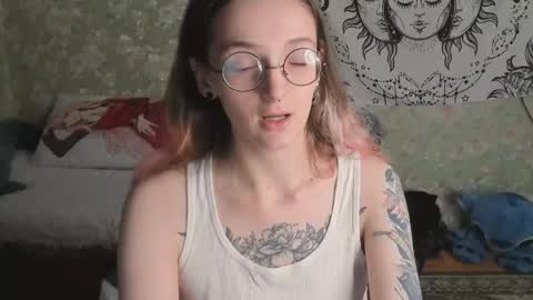 Snapshot of vanilla_arya chatting on 05.07.26 Adelina online show from 05.07.26