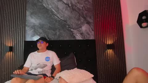 vanilla_hot_ online show from 02.07.25