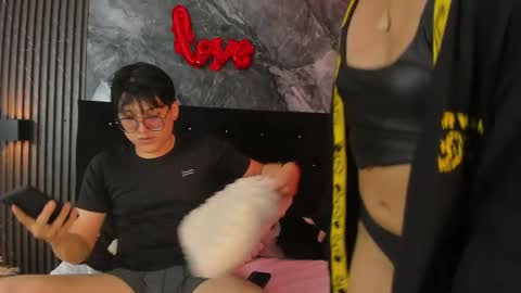 vanilla_hot_ online show from 02.16.25