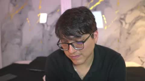 vanilla_hot_ online show from 10.26.25