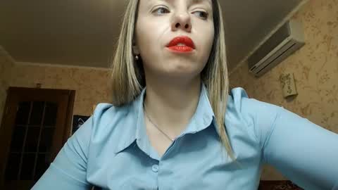 VanillaMuffin online show from 02.09.25