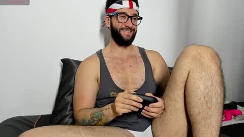 Snapshot of vann_helsing chatting on 03.03.25 Van online show from 03.03.25