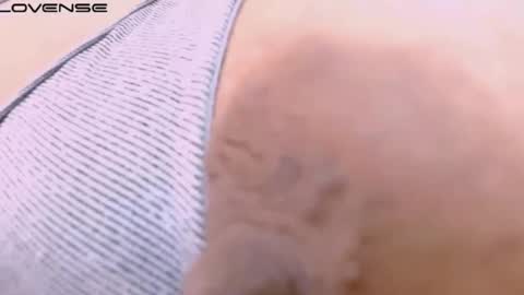 Snapshot of vanne_amet chatting on 02.13.25 free follow me online show from 02.13.25
