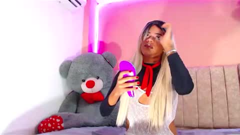 vannesa01 online show from 12.11.24