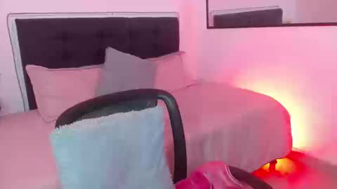 vane online show from 02.21.26