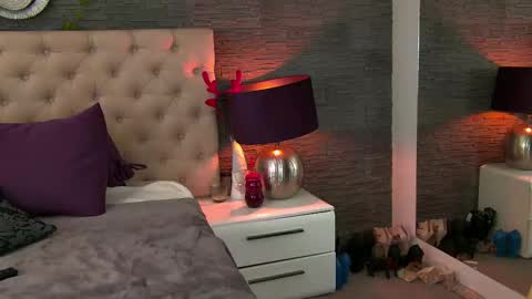 Vanessa online show from 02.13.26