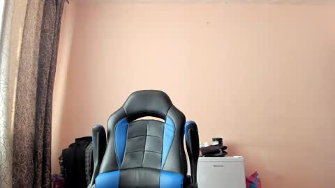 vano_822 online show from 02.18.26