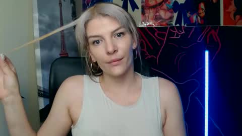 Vanessa online show from 05.18.26