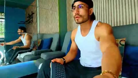 Vans Ross online show from 02.13.26