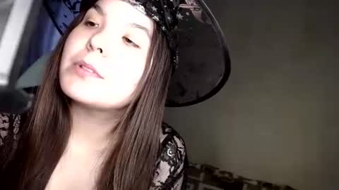 Var Kiss online show from 11.01.25