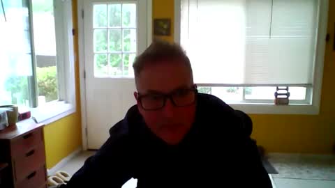 Snapshot of varaggo chatting on 05.27.26 varaggo online show from 05.27.26