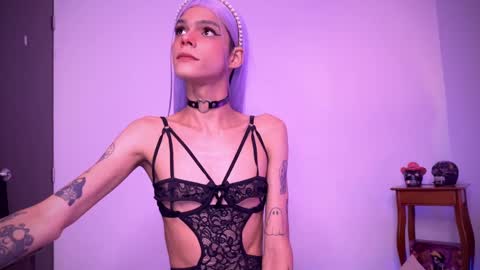 Snapshot of varya_ferreira chatting on 12.31.24  Varya Ferreira - independent model  online show from 12.31.24