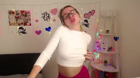 Vasilisa online show from 01.18.25