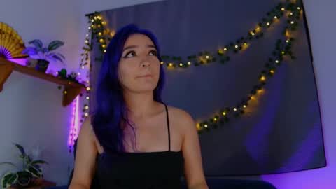 Vayolett online show from 10.27.25