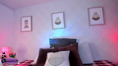 Vee Simons online show from 09.22.25