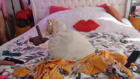 Vegas Dani online show from 12.04.25