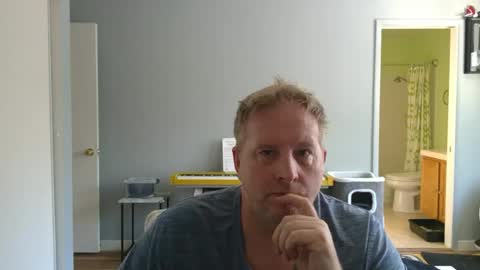 Snapshot of vegasbiman chatting on 06.18.26 vegasbiman online show from 06.18.26