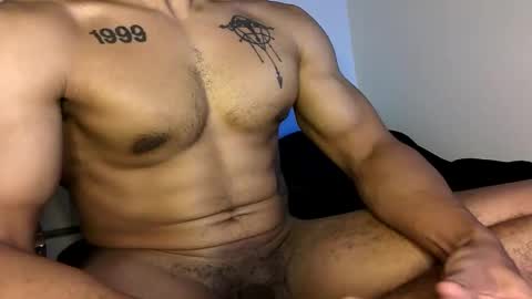 Vegas Love online show from 11.23.25