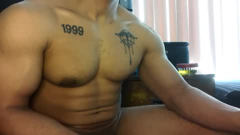 Vegas Love online show from 04.01.26