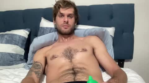 Snapshot of vegassangel chatting on 09.18.25 Joeyyy online show from 09.18.25