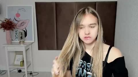 Barbara online show from 10.18.25