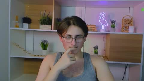 Snapshot of veldi_to chatting on 12.16.25 veldi_to online show from 12.16.25