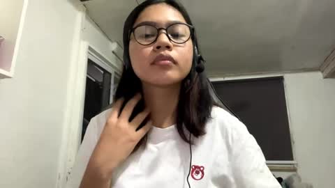 Sophie online show from 06.04.26