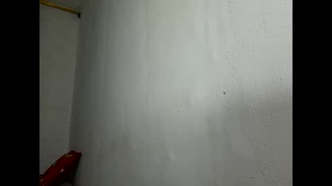 velk_hot1 online show from 01.19.25